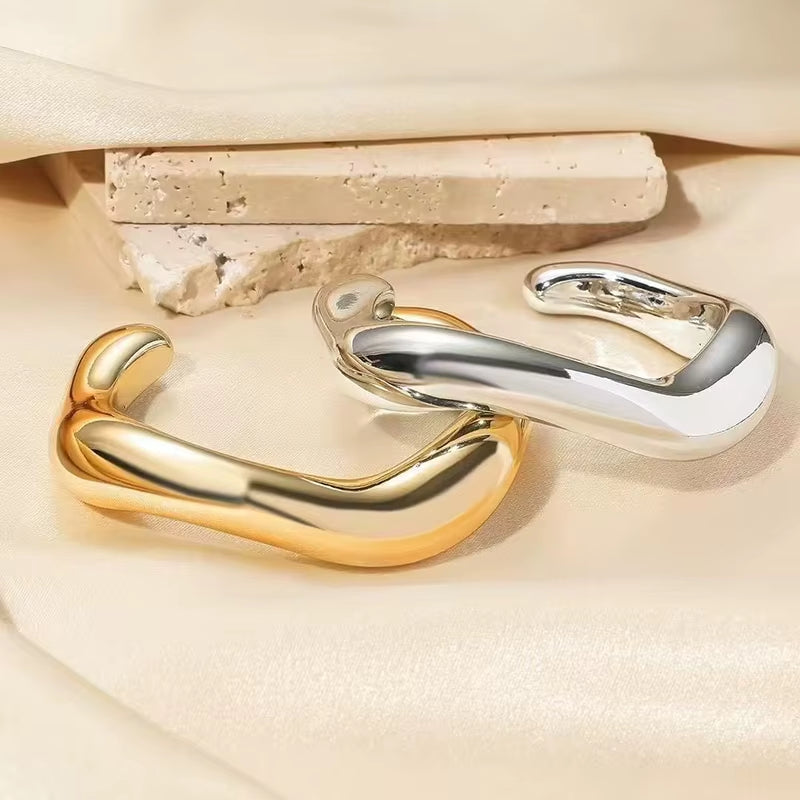 The FORMES Cuff — Sculptural Bracelet