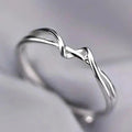 The Étreinte Ring