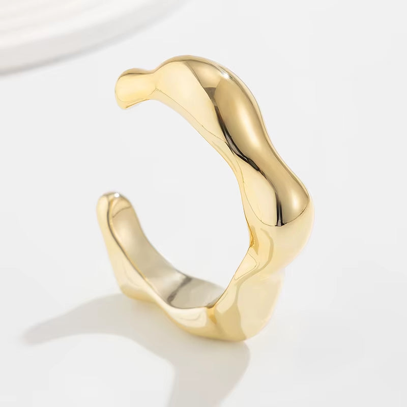 The FORMES Cuff — Sculptural Bracelet