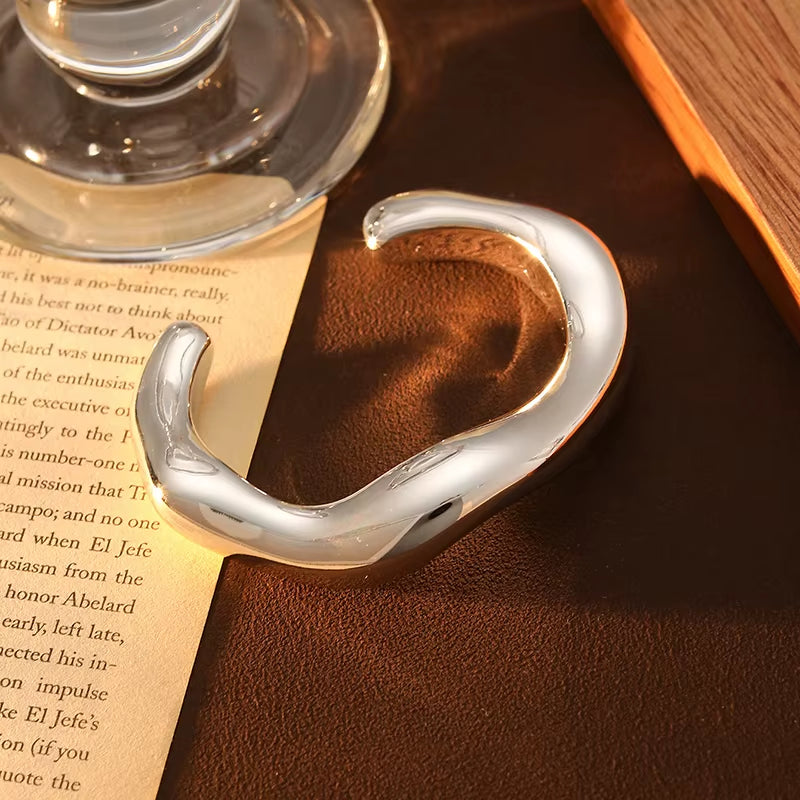 The FORMES Cuff — Sculptural Bracelet